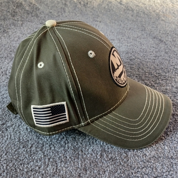 NHL New York Islanders Baseball Cap Green - Picture 2 of 5